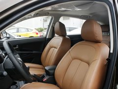 2013款 2.0T 手动 两驱创领版 5座