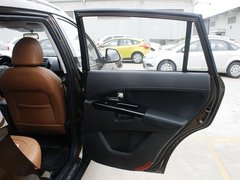 2013款 2.0T 手動 兩驅(qū)創(chuàng)領(lǐng)版 5座