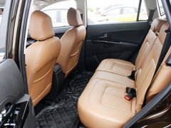 2013款 2.0T 手动 两驱创领版 5座