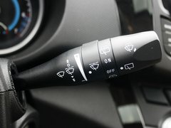 2013款 2.0T 手动 两驱创领版 5座