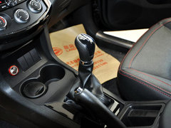 2013款 2.0T 手动 两驱创领版 5座