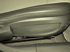 2013款 1.6L SE 手动 WTCC版