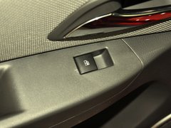 2013款 1.6L SE 手动 WTCC版