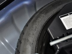 2013款 200h 1.8 CVT 精英版