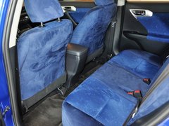 2013款 200h 1.8 CVT 精英版