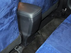 2013款 200h 1.8 CVT 精英版