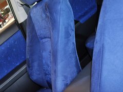2013款 200h 1.8 CVT 精英版