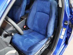 2013款 200h 1.8 CVT 精英版