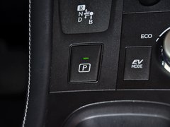 2013款 200h 1.8 CVT 精英版