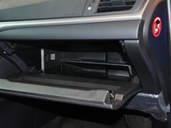 2013款 200h 1.8 CVT 精英版
