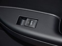 雷克萨斯CT 2013款 200h 1.8 CVT 精英版