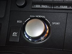 雷克萨斯CT 2013款 200h 1.8 CVT 精英版