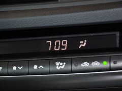 雷克萨斯CT 2013款 200h 1.8 CVT 精英版
