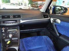 2013款 200h 1.8 CVT 精英版