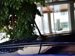 2013款 200h 1.8 CVT 精英版