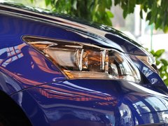 2013款 200h 1.8 CVT 精英版