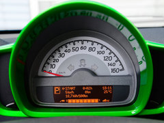 2013款 1.0L  AMT 新年特别版