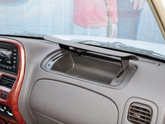 2013款 2.4L 手动 四驱标准型
