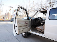 2013款 2.4L 手动 四驱标准型
