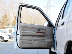 2013款 2.4L 手动 四驱标准型