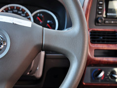 2013款 2.4L 手动 四驱标准型