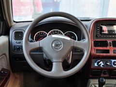 2013款 2.4L 手动 四驱标准型