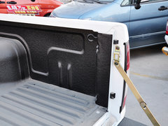 2013款 2.4L 手动 四驱标准型