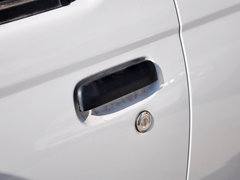 2013款 2.4L 手动 四驱标准型