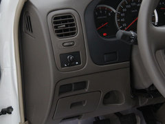 2013款 2.4L 手动 两驱标准型