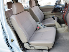 2013款 2.4L 手动 两驱标准型