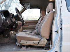 2013款 2.4L 手动 两驱标准型