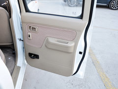 2013款 2.4L 手动 两驱标准型