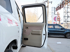 2013款 2.4L 手动 两驱标准型