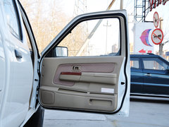 2013款 2.4L 手动 两驱标准型