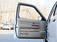 2013款 2.4L 手动 两驱标准型