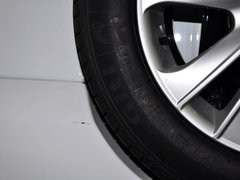 2013款 1.6L 手动 DVVT 舒适型 贺岁版 5座