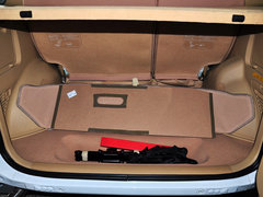 2013款 1.6L 手动 DVVT 舒适型 贺岁版 5座