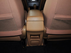 2013款 1.6L 手动 DVVT 舒适型 贺岁版 5座