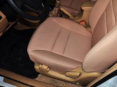 2013款 1.6L 手动 DVVT 舒适型 贺岁版 5座