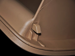 2013款 1.6L 手动 DVVT 舒适型 贺岁版 5座