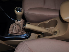 2013款 1.6L 手动 DVVT 舒适型 贺岁版 5座