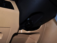 2013款 1.6L 手动 DVVT 舒适型 贺岁版 5座