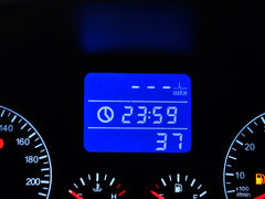 2013款 1.6L 手动 DVVT 舒适型 贺岁版 5座