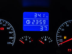 2013款 1.6L 手动 DVVT 舒适型 贺岁版 5座