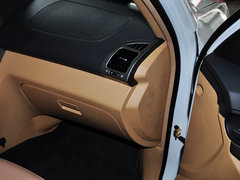 2013款 1.6L 手动 DVVT 舒适型 贺岁版 5座