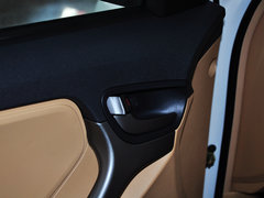 2013款 1.6L 手动 DVVT 舒适型 贺岁版 5座