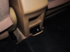 2013款 1.6L 手动 DVVT 舒适型 贺岁版 5座