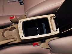 2013款 1.6L 手动 DVVT 舒适型 贺岁版 5座