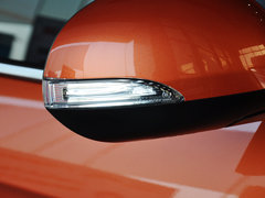 2013款 1.8T 自动 两驱精英版 5座