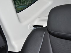 2013款 1.8T 自动 两驱精英版 5座